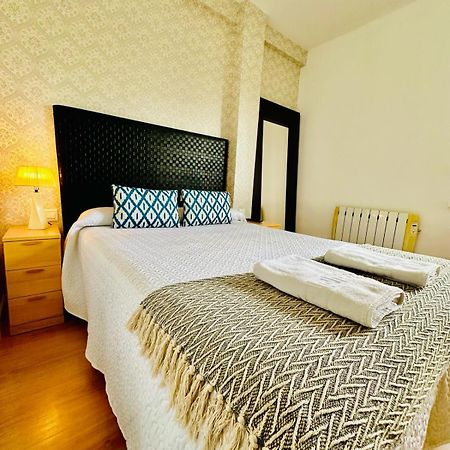 Apartamento Turistico Pizarro Μέριδα Εξωτερικό φωτογραφία