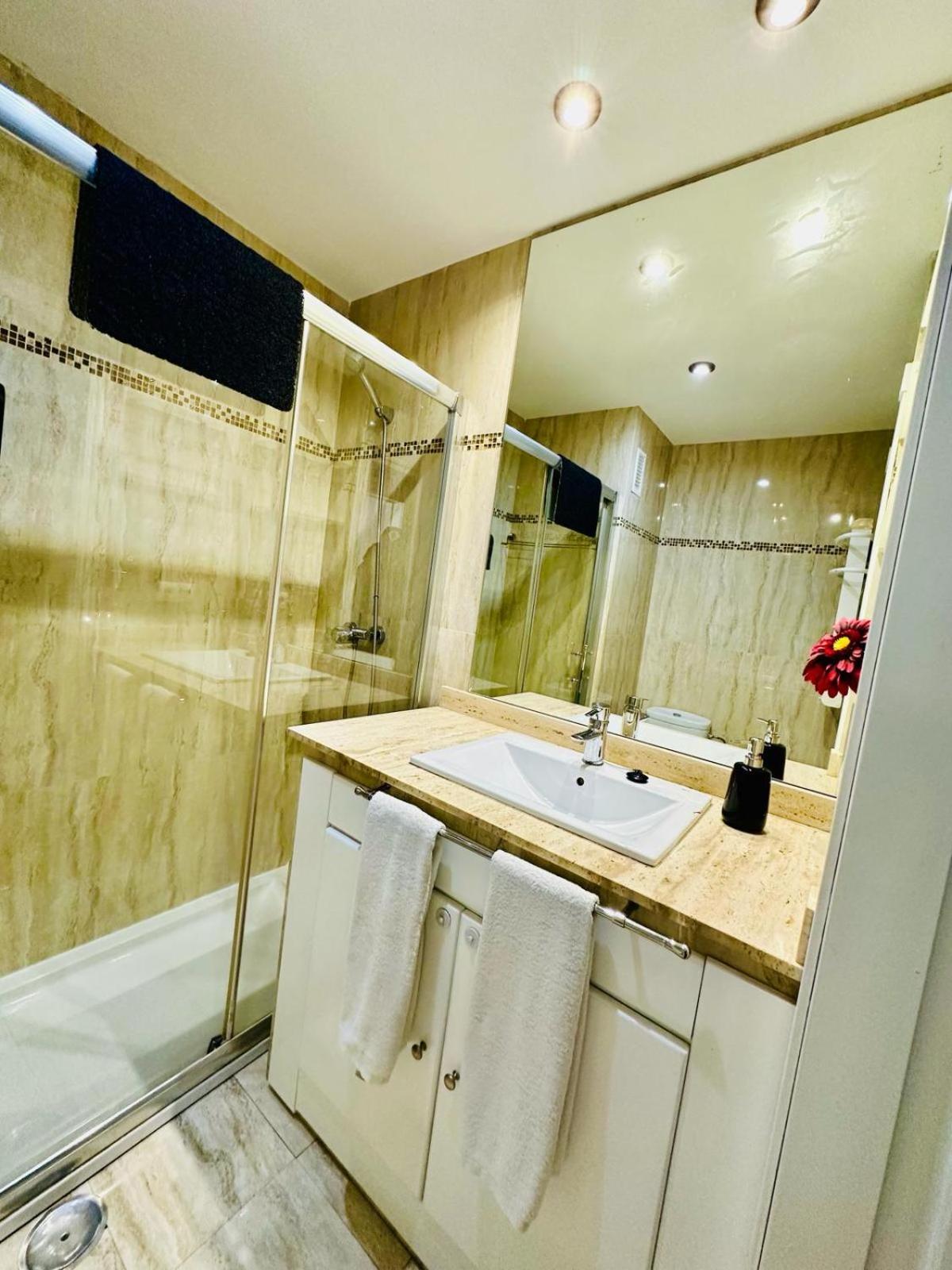 Apartamento Turistico Pizarro Μέριδα Εξωτερικό φωτογραφία