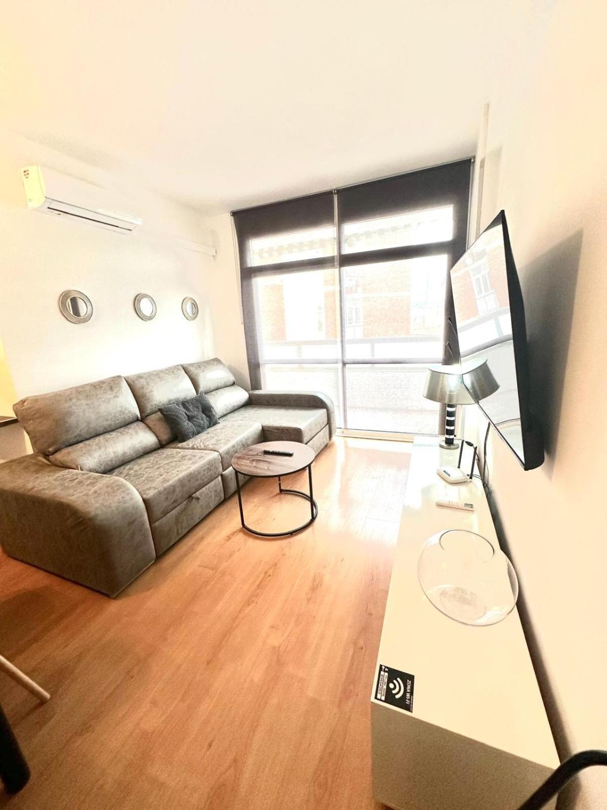 Apartamento Turistico Pizarro Μέριδα Εξωτερικό φωτογραφία